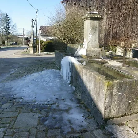 Bed & Breakfast Chambres Et Table D'hotes Ferme Les Cigognes