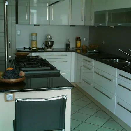 Chambres Et Table D'hotes Ferme Les Cigognes Bed & Breakfast Legeville et Bonfays